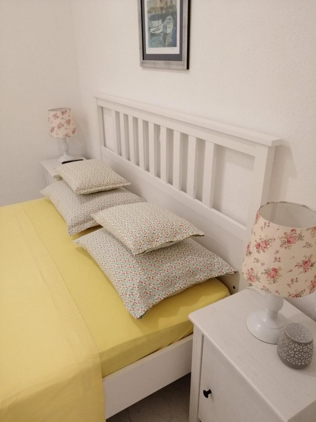 Apartment In Vis Historic Center - Mikula, Ljubica, Toma Habitación foto